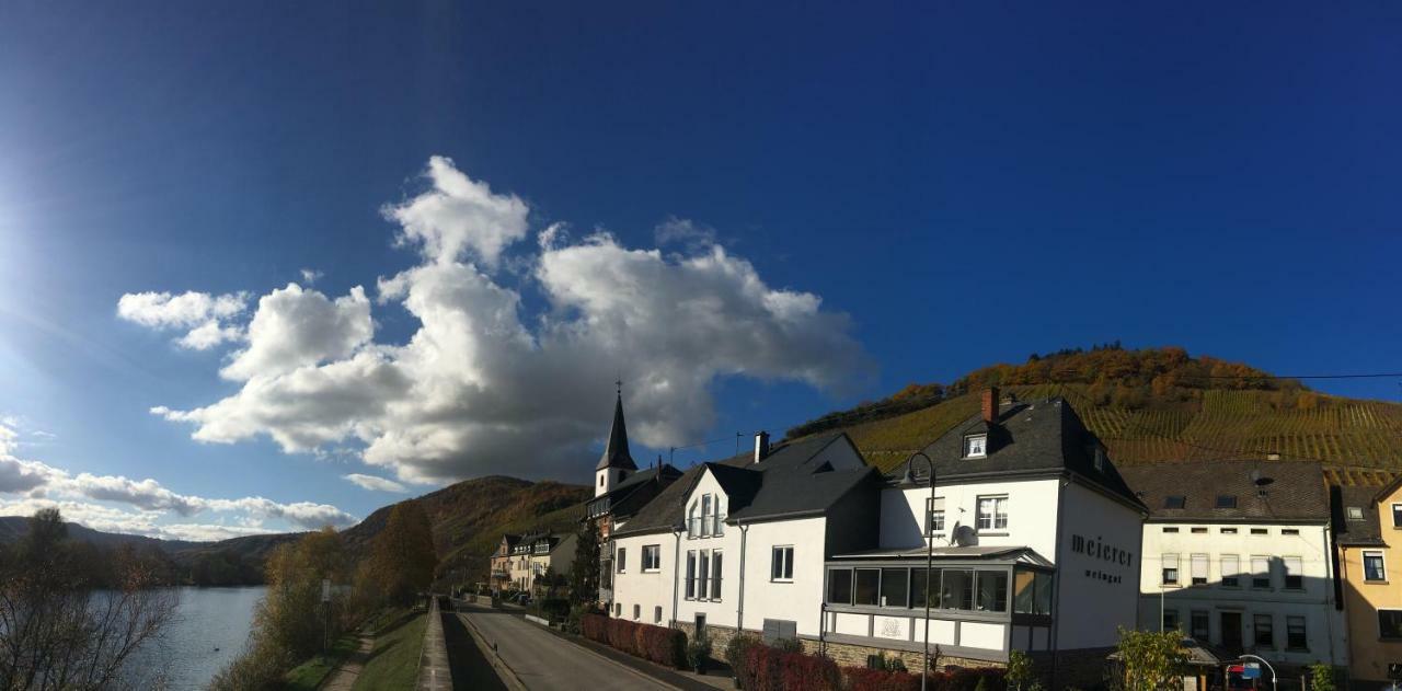 Gaestehaus Weingut Meierer Kesten Exterior foto